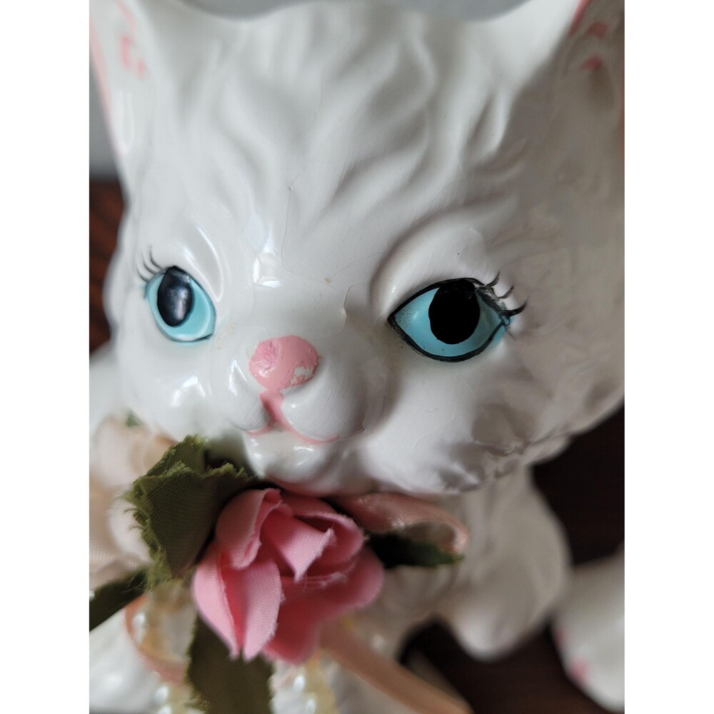 Vintage White Cat Figurines Long Fur Blue Eyes Set of 2 - Picture 9 of 16